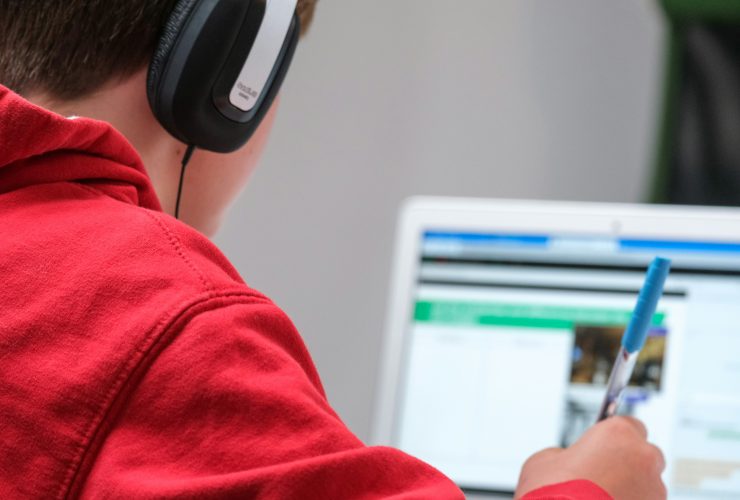 How to use Canva to create training materials that work in the corporate world
