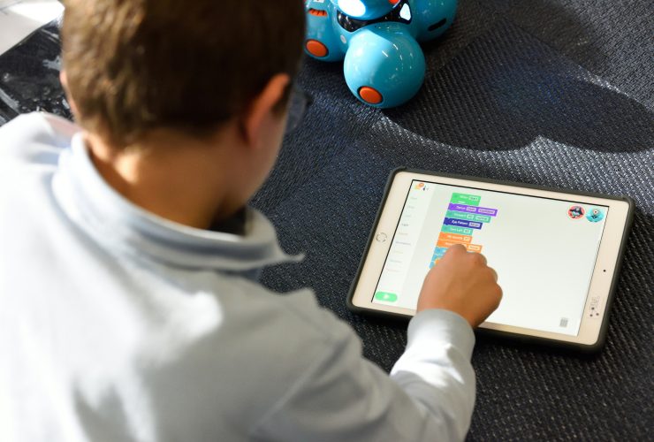 Learning management systems for schools