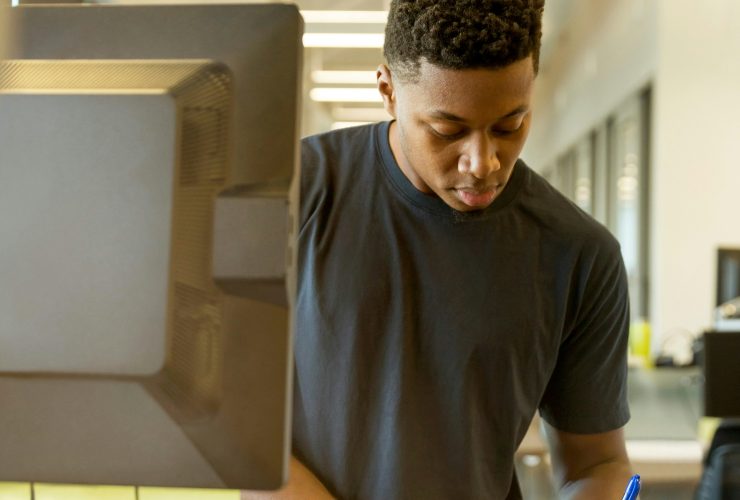 Cultivating Critical Thinking through Online Courses