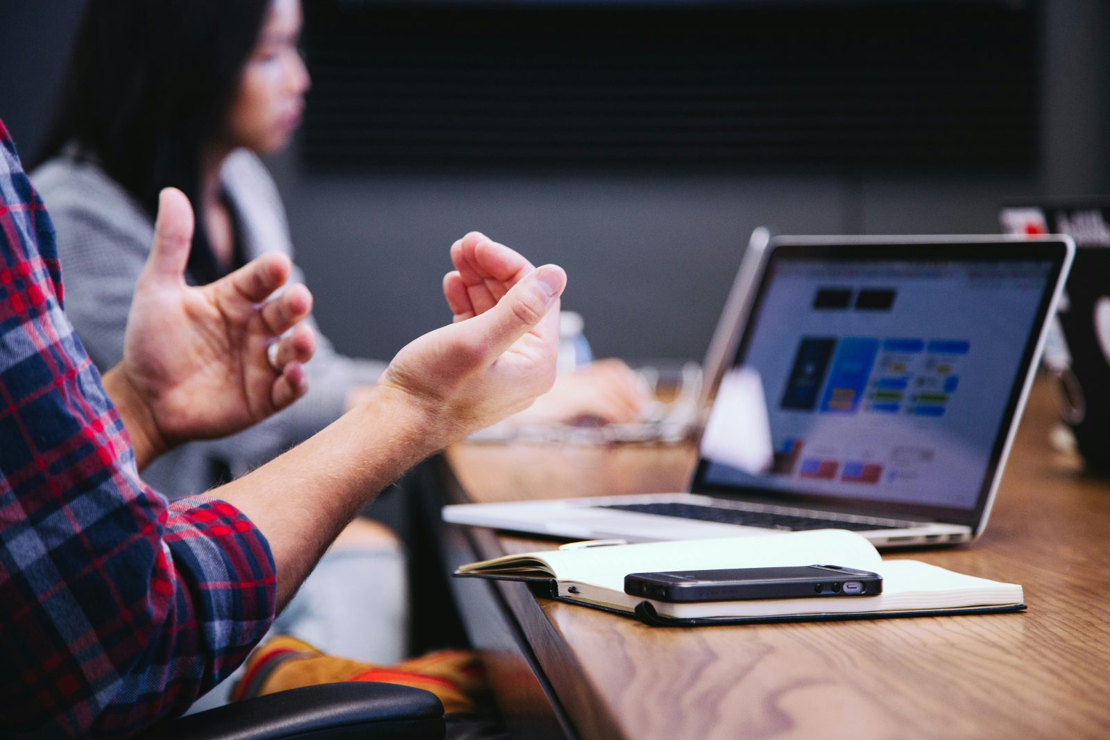 The Evolution of Distance Learning: From Correspondence Courses to Virtual Classrooms